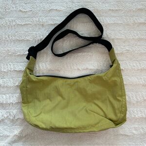 BAGGU Medium Crossbody Bag